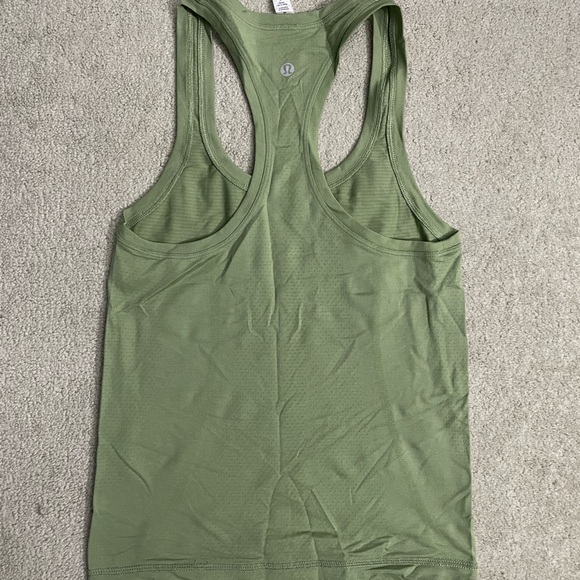 Swiftly Tech Racerback Tank 2.0, Vista Green - Picture 2 of 2